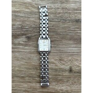 Seiko Mens Vintage Date Quartz 100 MT WR Bracelet Watch V739-5A69